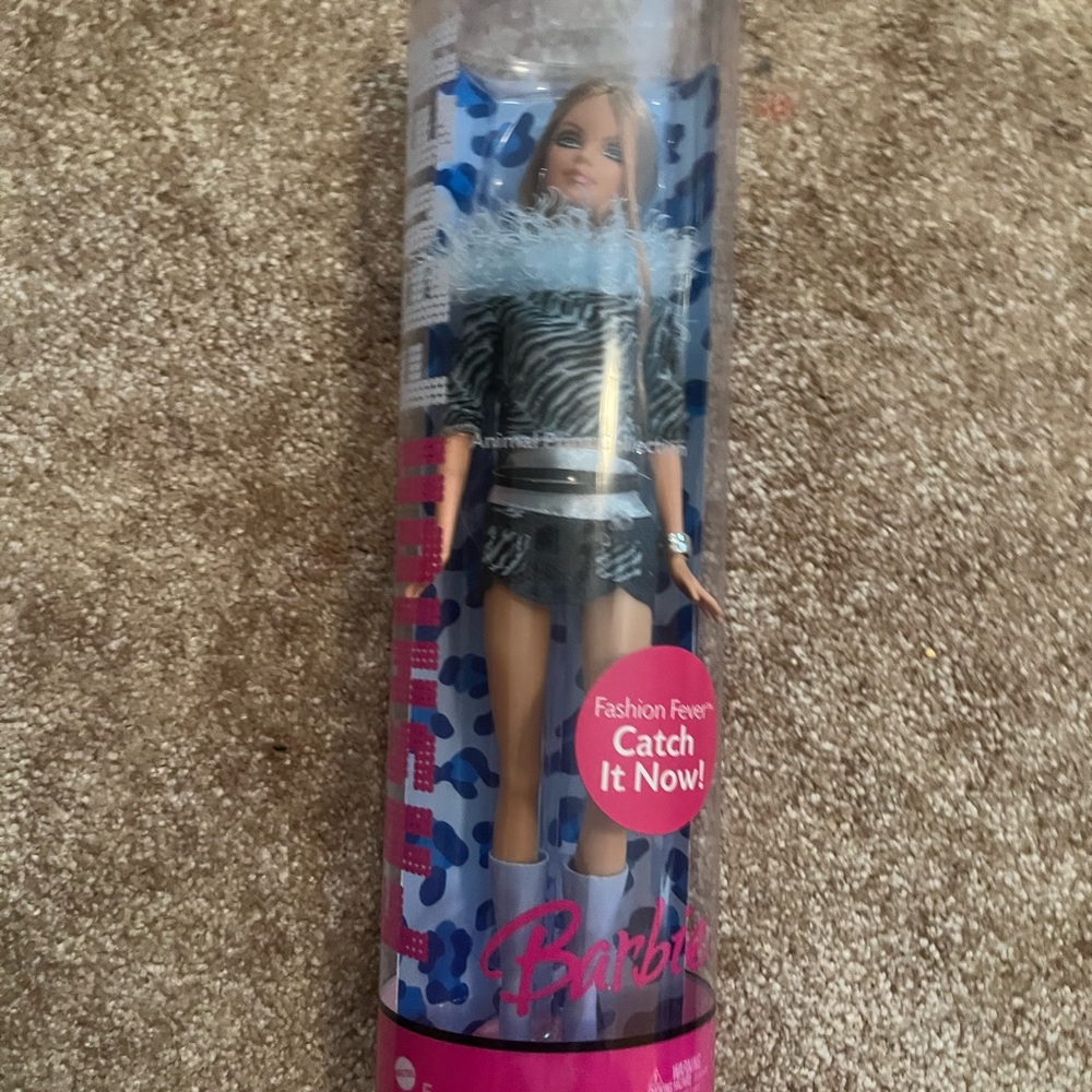 Barbie Mattel 2006 Fashion Fever Animal Prints NRFB #K9811